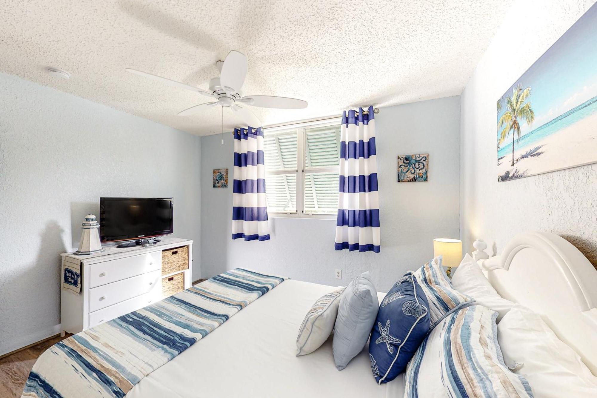 Sunrise Suites - Sea Breeze Suite 101 Cayo Hueso Habitación foto
