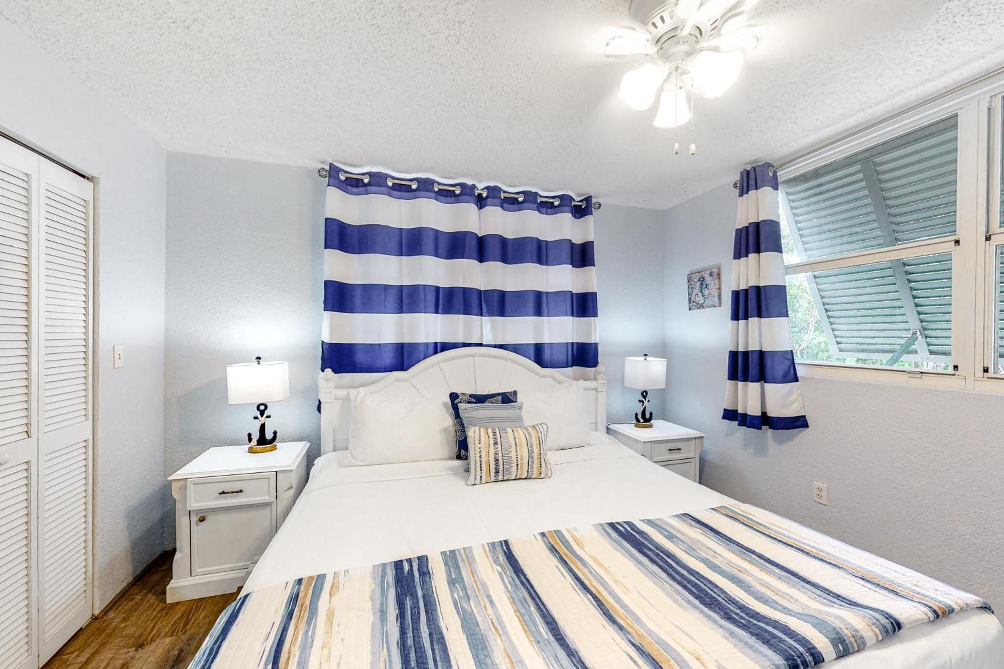 Sunrise Suites - Sea Breeze Suite 101 Cayo Hueso Habitación foto